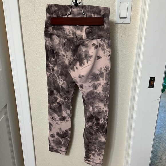 Lululemon align leggings 23”inseam NWOT - Picture 2 of 7